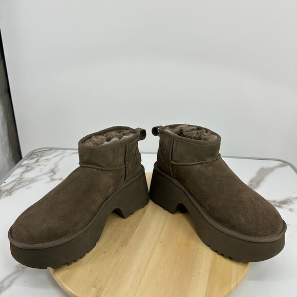 UGG Classic Ultra Mini New Heights Boots Chestnut Womens Size 10 Platform - Picture 4 of 10